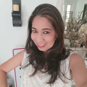 Meet your Posher, Saraya